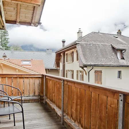 Kiwi Links - Griwa Rent Ag 格林德瓦